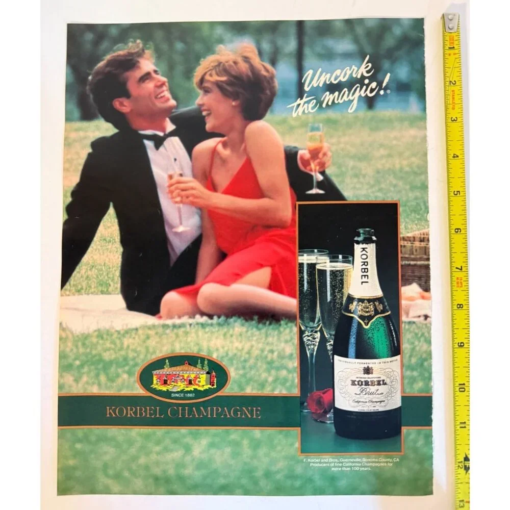 Vintage 1986 Korbel Champagne Couple on Lawn with Drink Advertisement Print Ad